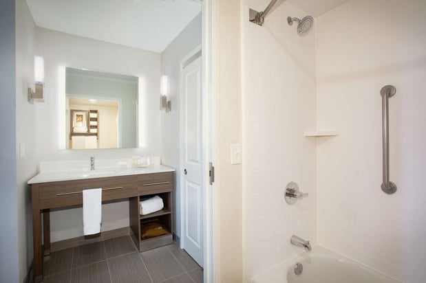 Images Homewood Suites by Hilton Albuquerque-Journal Center