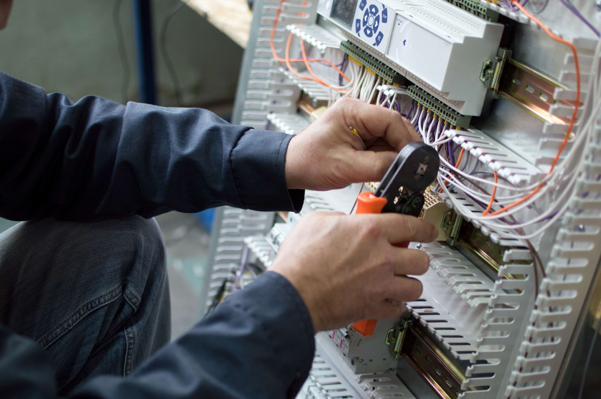 Bilder PERROTIN Electricité Sàrl