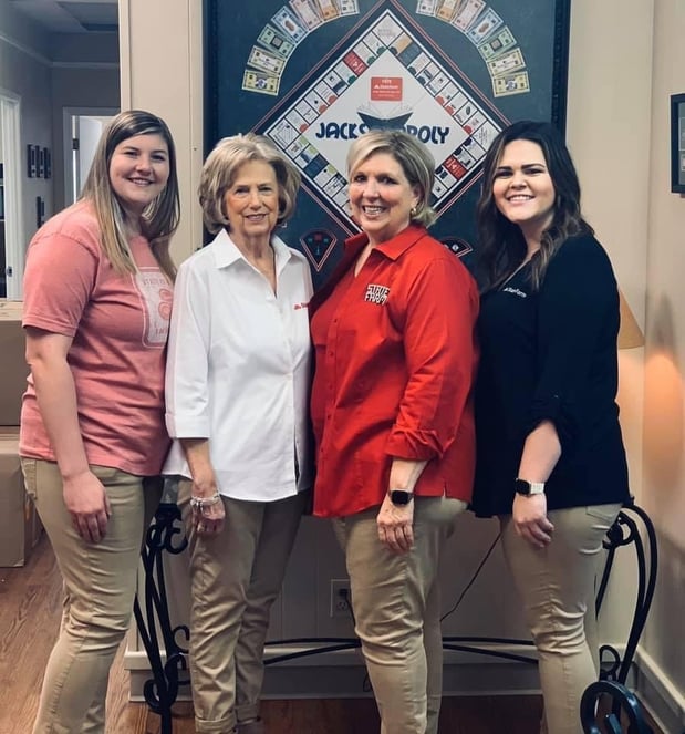 Images Linda Pforte - State Farm Insurance Agent