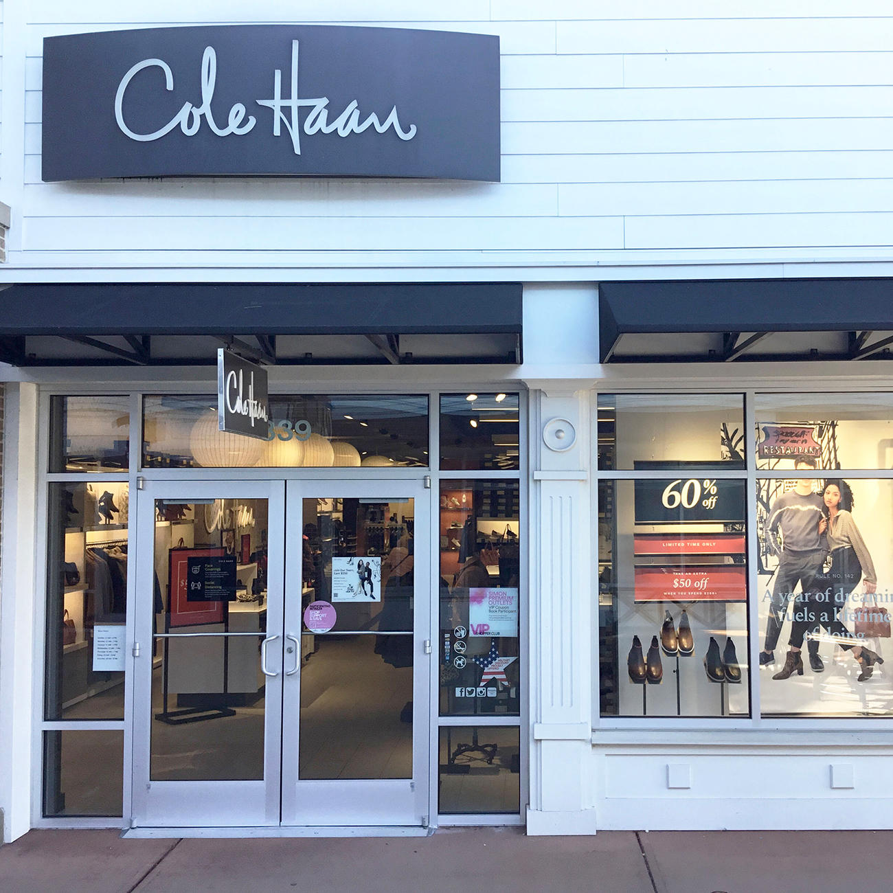 Maidenform Outlet at Merrimack Premium Outlets® - A Shopping Center in  Merrimack, NH - A Simon Property