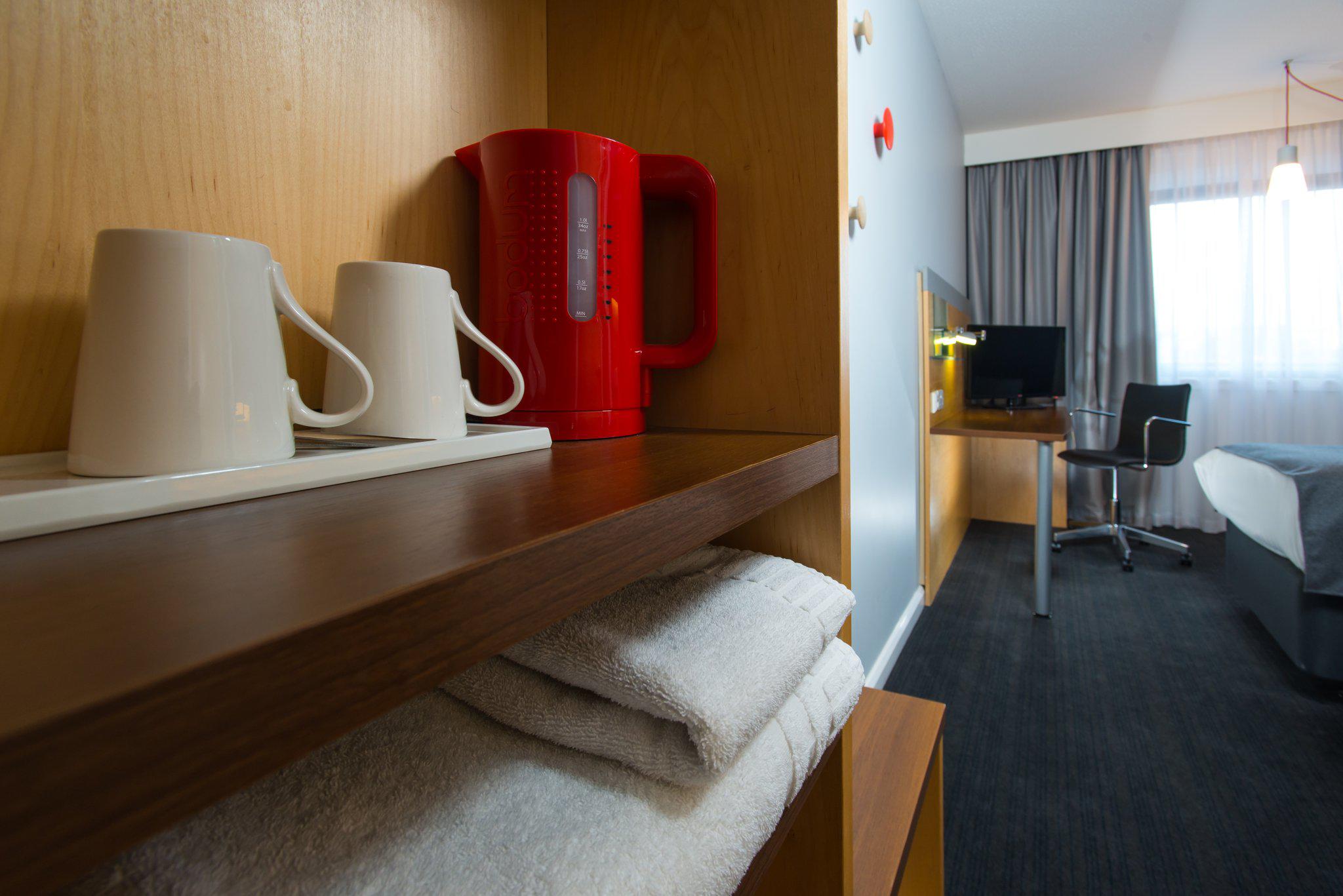 Images Holiday Inn Express Taunton East, an IHG Hotel