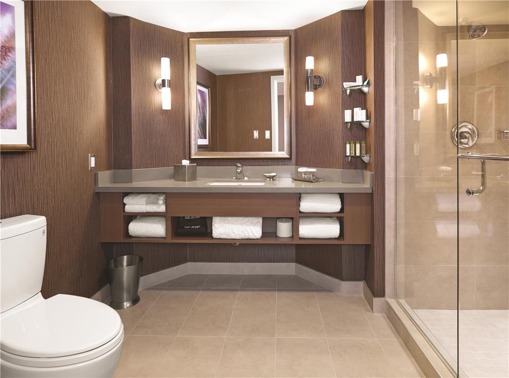 Images DoubleTree by Hilton Hotel West Edmonton