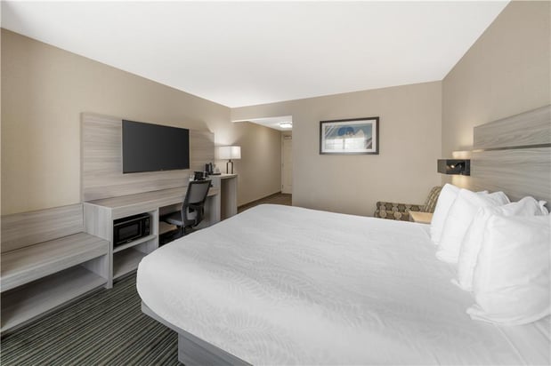 Images Best Western Plus Twin View Inn & Suites