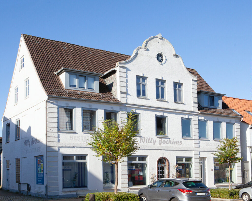 Bilder Willy Jochims Bestattungsinstitut