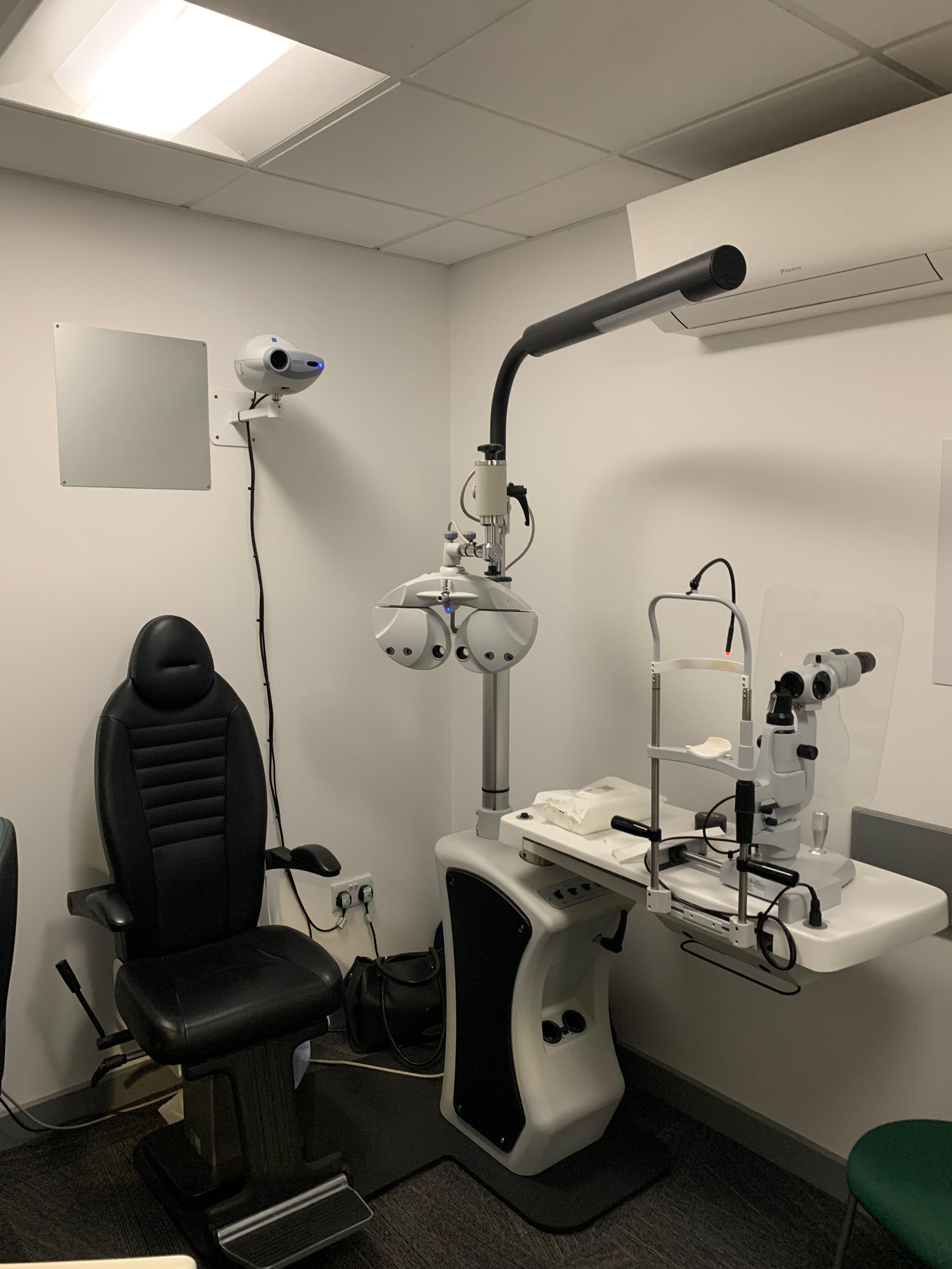 Specsavers Opticians and Audiologists - Sligo 9