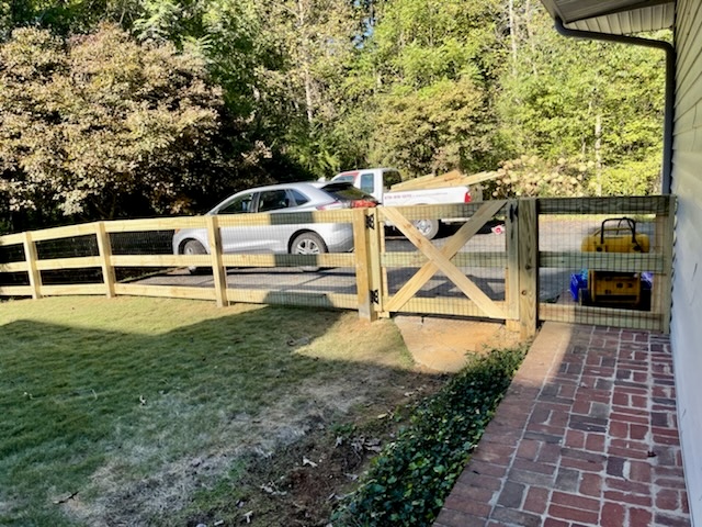 Images Superior Fence & Rail