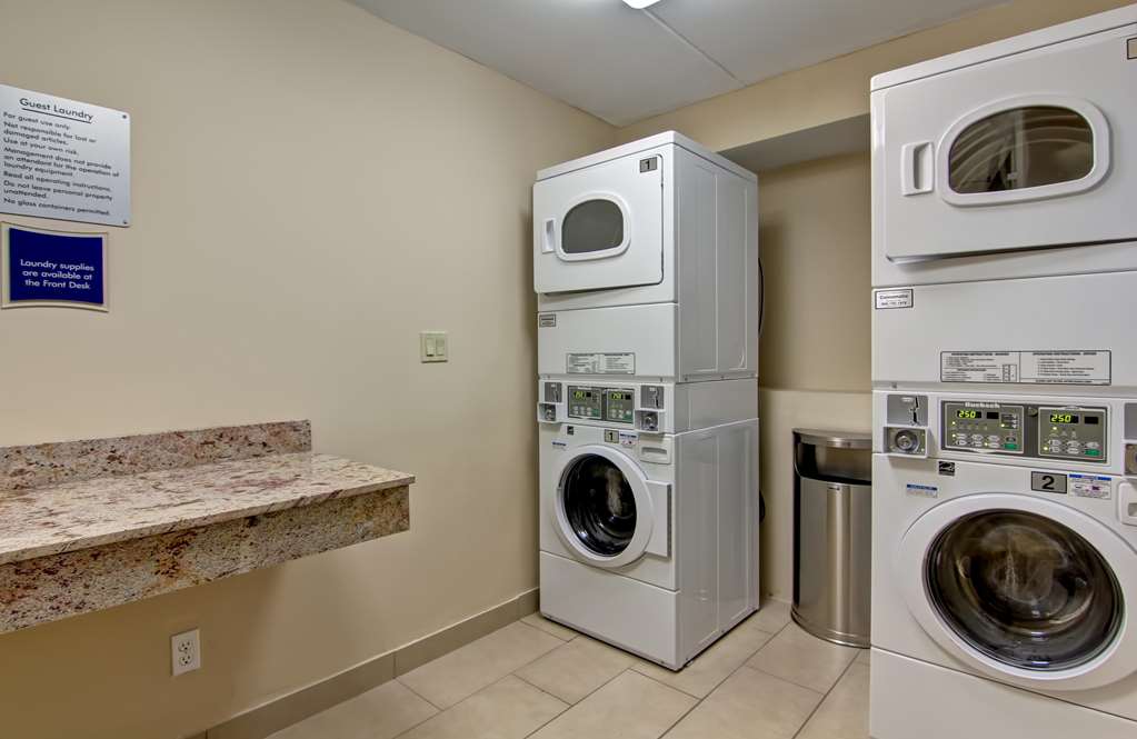 Laundry Facility Best Western Plus Toronto North York Hotel & Suites Toronto (416)663-9500