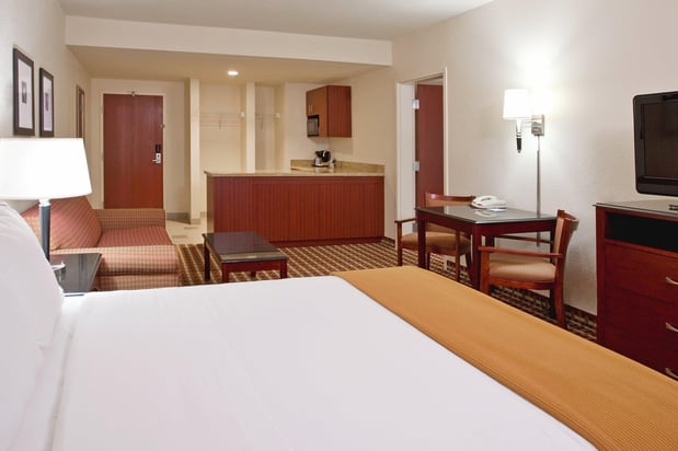 Images Holiday Inn Express & Suites Columbus OSU-Medical Center by IHG