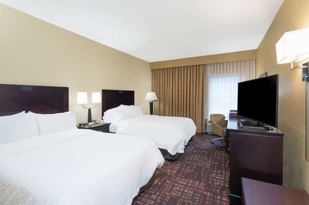 Images Hampton Inn Corydon