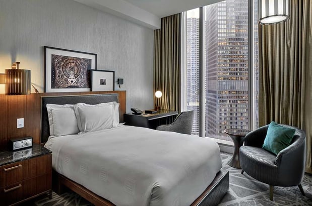 Images LondonHouse Chicago, Curio Collection by Hilton