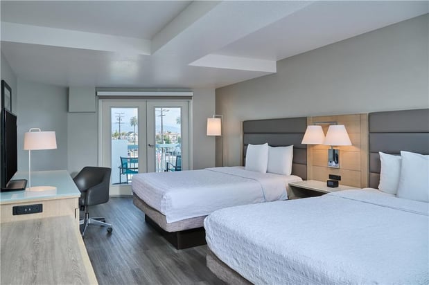 Images Hampton Inn and Suites Hermosa Beach