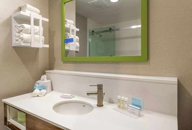 Images Hampton Inn Madison