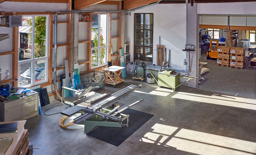 HS Acrylglas Verarbeitung GmbH, Unterfeldring 2 A in Vierkirchen