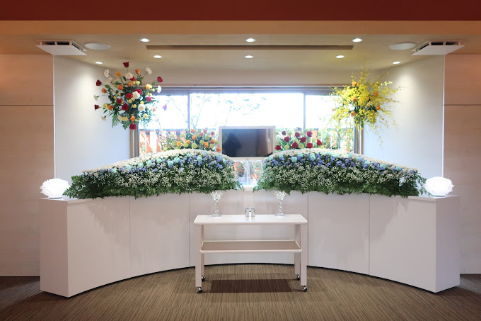 Images 家族想ホールリアン堀江はなれ