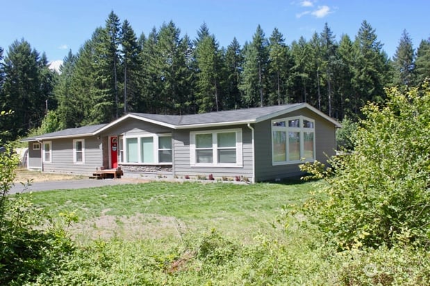 Images Tiffany Weil- Real Estate Broker/Tacoma, WA