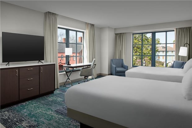 Images Hilton Garden Inn Portsmouth Downtown