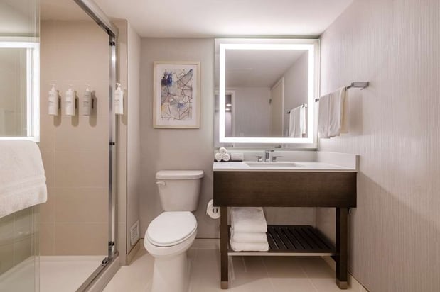 Images Embassy Suites by Hilton Tulsa I-44