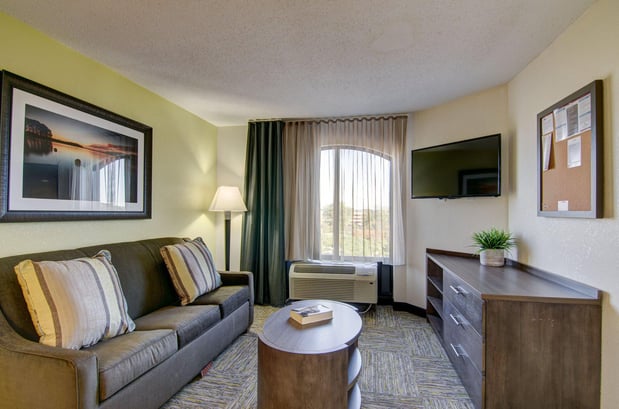 Images Candlewood Suites Richmond - West Broad by IHG