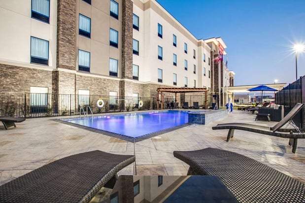 Images Hampton Inn & Suites Dallas/Ft. Worth Airport South