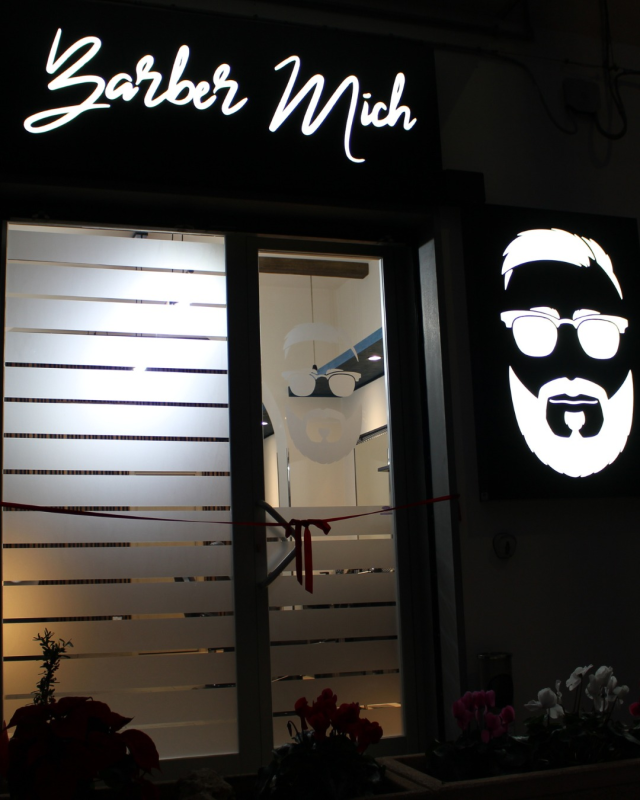 Images Barber Mich di Michele Malvaggio Parrucchiere Uomo