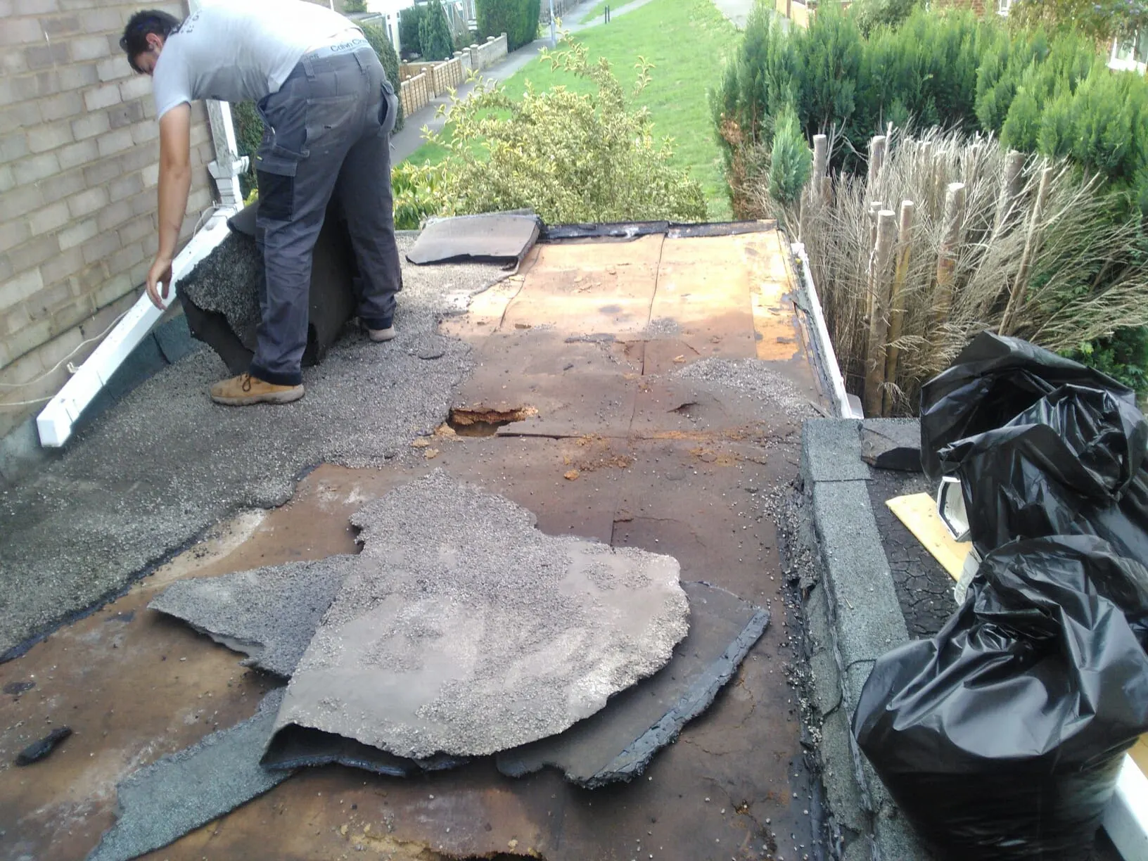 Images First 4 Roofing