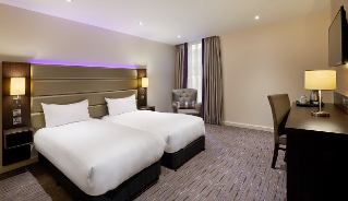 Premier Inn bedroom Premier Inn Witney hotel Witney 03333 219343