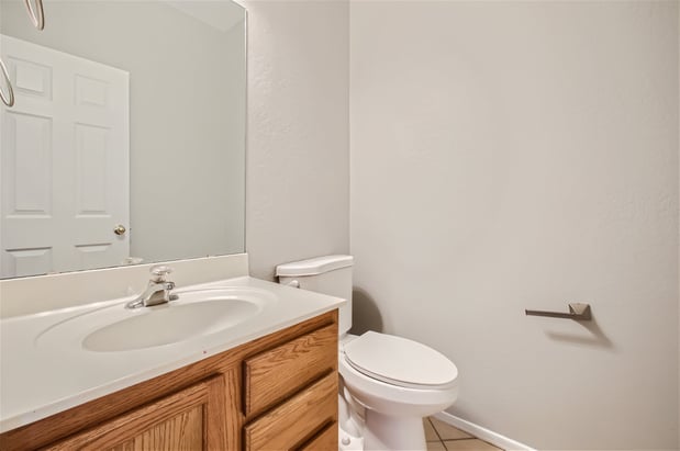 Images Great Way Real Estate | Brittney McGuire and Chad Denke
