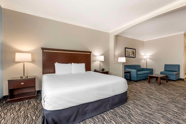 Images Best Western Plus Lake Worth Inn & Suites
