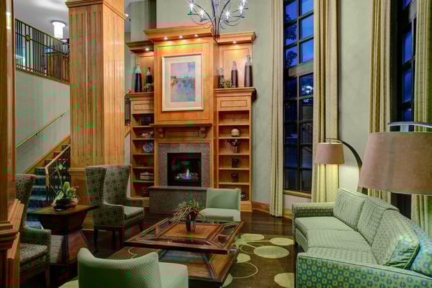 Images Holiday Inn Express & Suites Atlanta Buckhead by IHG