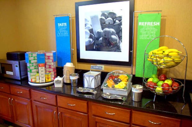 Images Hampton Inn & Suites Springfield-Southwest