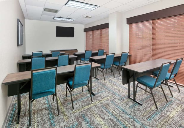Images Hampton Inn & Suites Legacy Park-Frisco