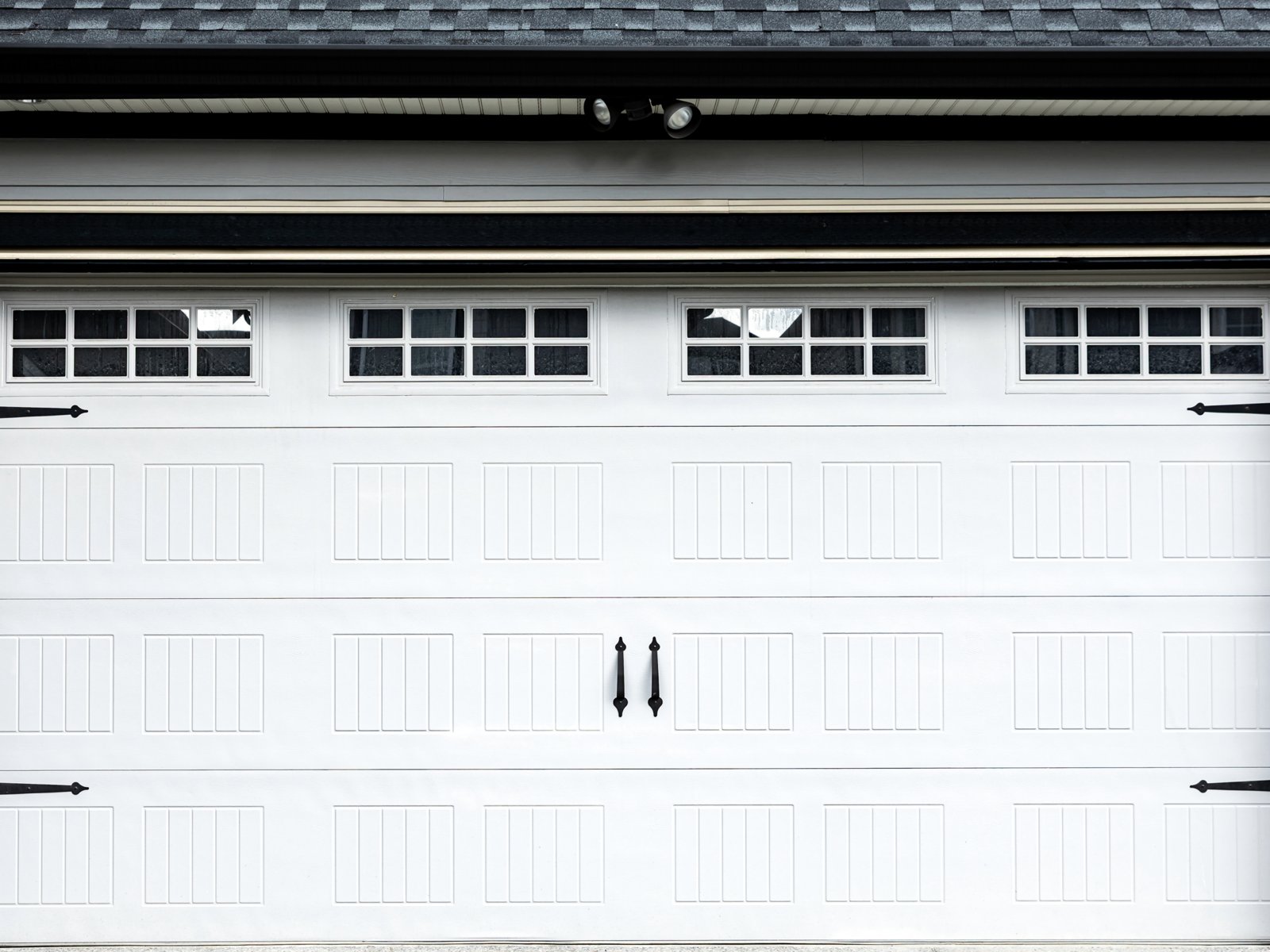 B & M Garage Doors, Inc.