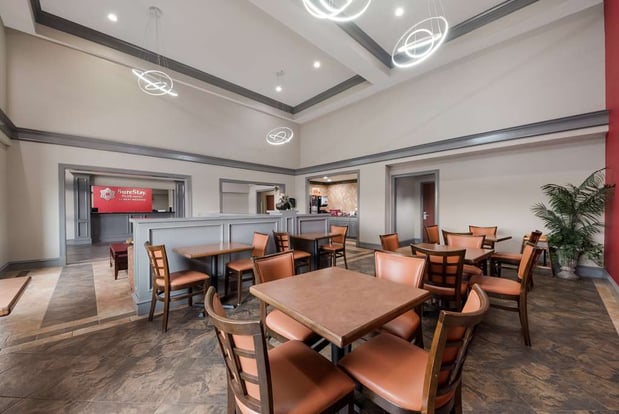 Images SureStay Plus by Best Western San Antonio North