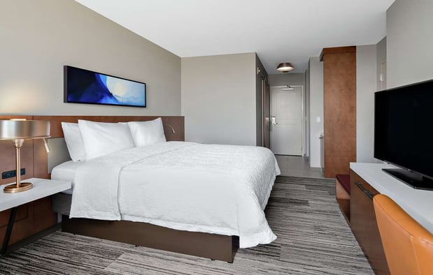 Images Hilton Garden Inn Chicago McCormick Place
