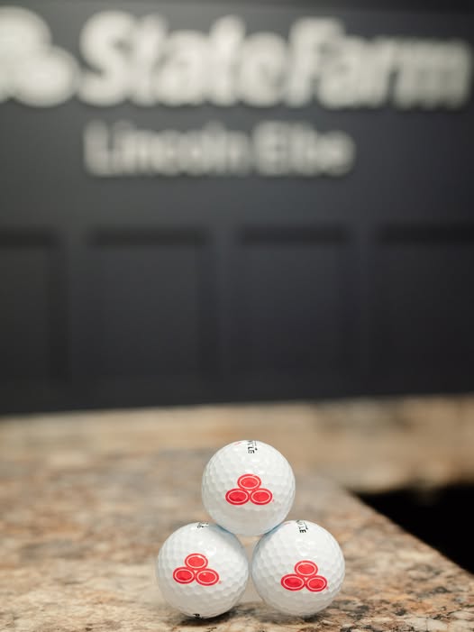 This kind of sunshine has us thinking it might be a good day for a tee time.