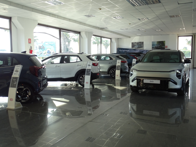 Images Tuttoruote Concessionaria KIA