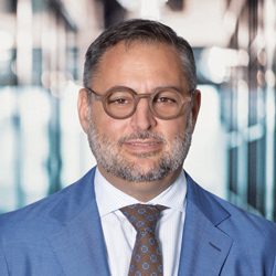 Images Saverio Veltri - TD Wealth Private Investment Advice