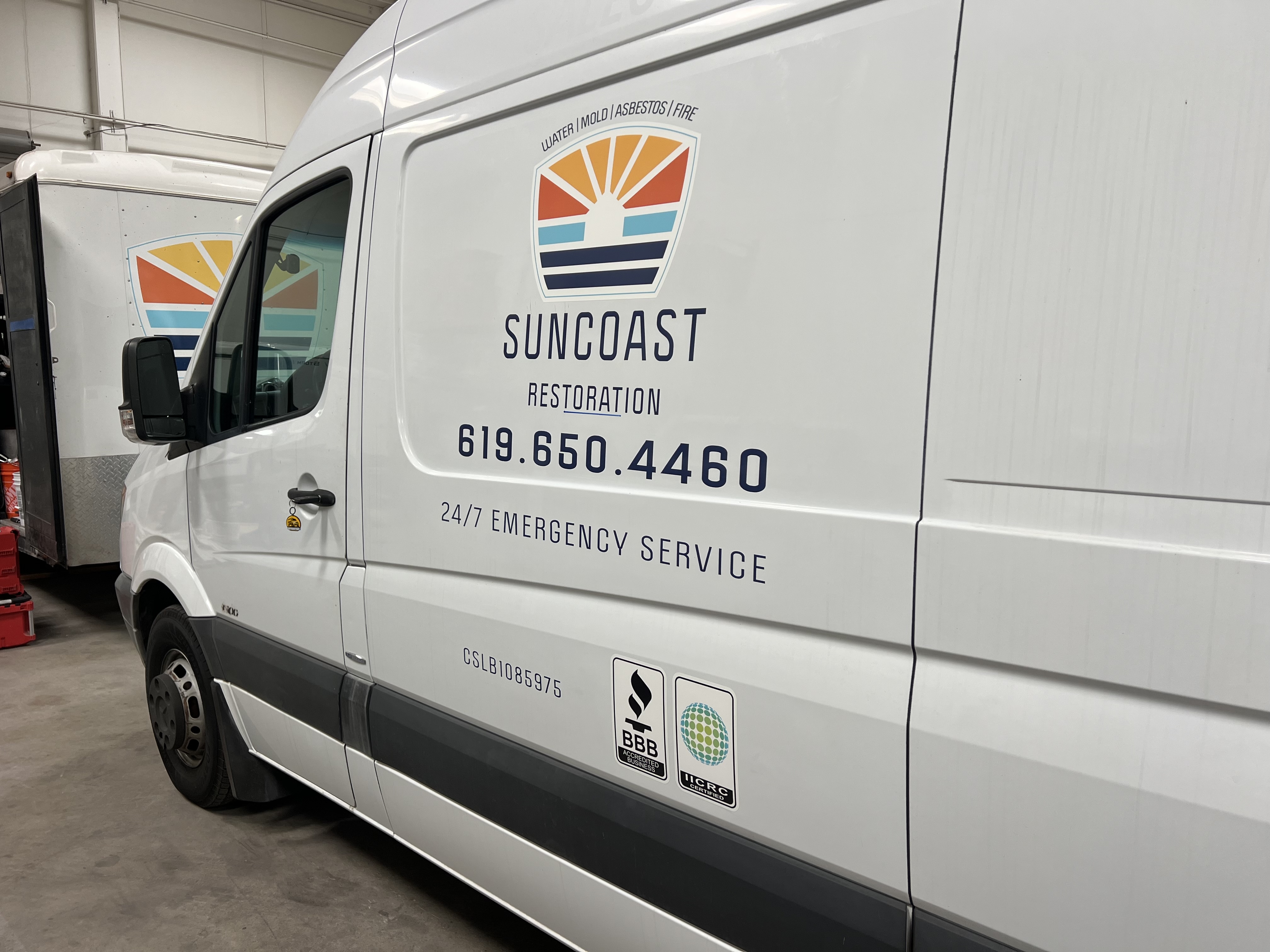 Van fully equipt with everything needed at your job.