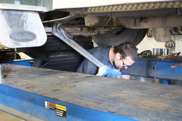 Images Bauer Built Tire & Service