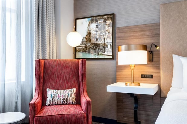 Images Hilton Garden Inn Indianapolis Downtown