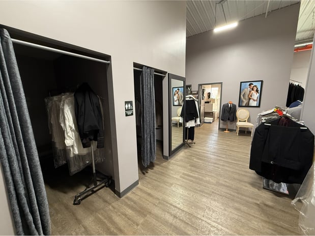 Images D'Luxe Tux