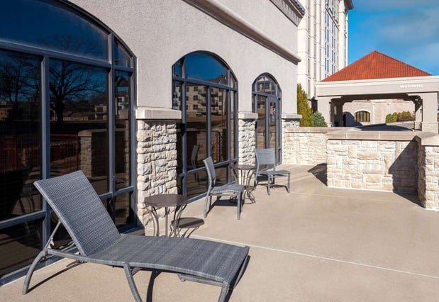 Images Hampton Inn & Suites Kansas City-Country Club Plaza