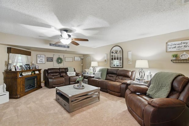 Images Moore Home & Ranch Realty