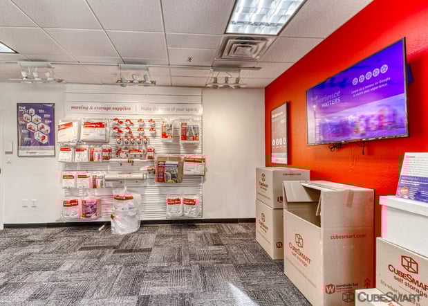 Images CubeSmart Self Storage