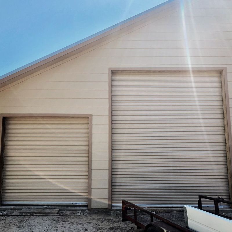 Images Tovar Garage Doors