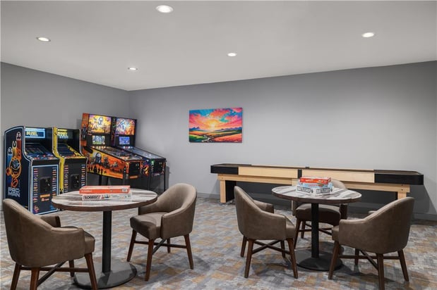 Images Starlite Yellowstone, Tapestry Collection by Hilton