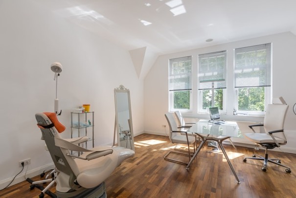 Cosmopolitan Aesthetics Hannover, Hermann-Bahlsen-Allee 49 in Hannover