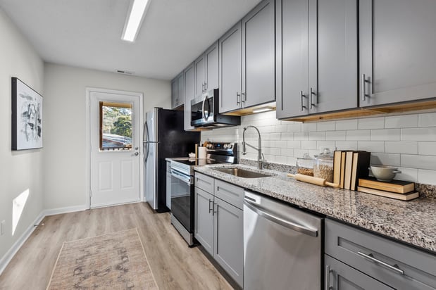 Images West Oak Apartments