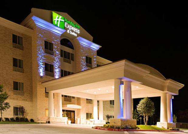 Images Holiday Inn Express & Suites Borger, an IHG Hotel