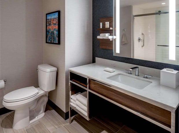 Images Hilton Garden Inn Austin University Capitol District
